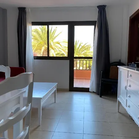 In Mit Grosser Terrasse Corralejo